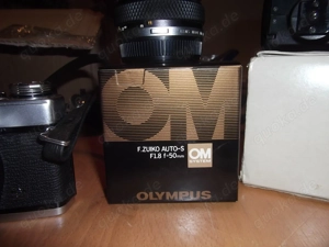 Olympus OM-2 mit Zubehör Bild 9