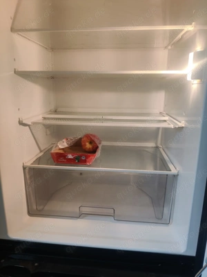 Großer schöner Kühl- Gefrierschrank, Silber