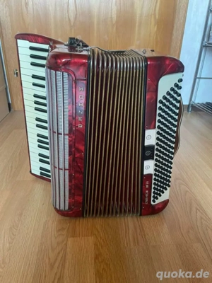 Hohner Carmen III M 