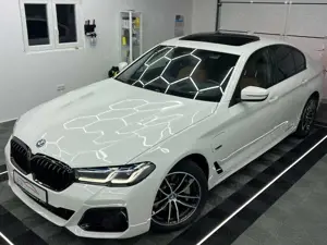 BMW 530 e M SPORT Lim./LASER/eGSD/HuD/LIVE CP/19%