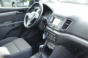 Volkswagen Sharan Sharan 2.0 TDI /7Sitzer/Navi/Klima Bild 4