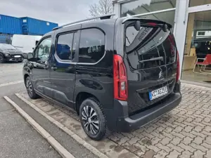 Citroen Berlingo M Elektromotor 136 Shine Bild 3