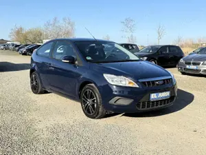 Ford Focus Style + *Klima* TÜV NEU * Bild 5