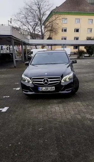 Mercedes-Benz E 350 BlueTEC 4Matic 7G-TRONIC Elegance