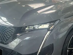 Peugeot 308 E-308 GT Elektromotor 156 Bild 5