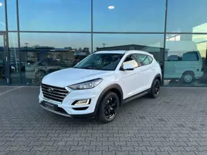Hyundai TUCSON 1.6 CRDi AHK Navi Kamera Sitzhzng. 1.Hd