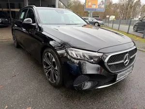 Mercedes-Benz E 200 Avantgarde Panorama Neues Modell