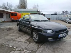 Ford Escort 16V XR3i Cabrio Bild 4