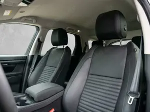 Land Rover Discovery Sport 1.5 P270e S W-Paket AHK Bild 4