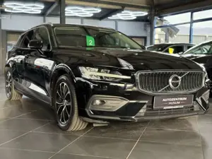 Volvo V60 Kombi Momentum*HU/AU NEU*SHZ*