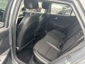 Kia Stonic GT-Line Mild Hybrid Bild 3