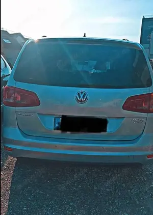 Volkswagen Sharan Sharan 2.0 TDI DSG Blue Motion Style Bild 3