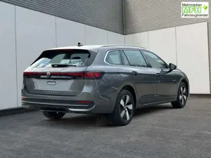 Volkswagen Passat Variant Business AHK+MASSAGE+NAVI+17"ALU+ACC+KAMERA+LED... Bild 3