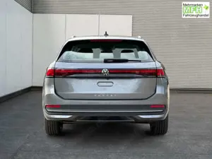 Volkswagen Passat Variant Business AHK+MASSAGE+NAVI+17"ALU+ACC+KAMERA+LED... Bild 4