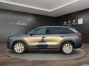 Skoda Kodiaq 2.0 TDI 4x4 Selection 7-SITZER AHK RFK ACC Bild 2