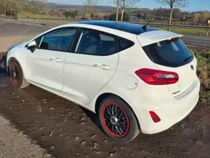 Ford Fiesta Fiesta 5-Türer 1.0 EcoBoost S Bild 2