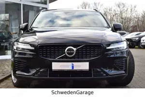 Volvo V60 T6 Plus Dark Plug-In Hybrid AWD AHK