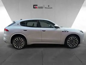 Maserati Grecale Modena MHEV Pano-Premium Leather-360-21 Zoll-5.J G Bild 5
