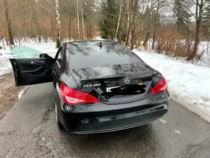 Mercedes-Benz CLA 180 CLA 180Urban