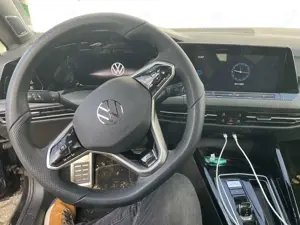 Volkswagen Golf 2.0 TDI SCR DSG R-Line