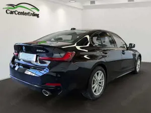 BMW 320 eLimousine*LED*Navi*CurvedDisplay*DAB*PDC* Bild 4