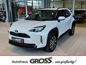 Toyota Yaris Cross Hybrid FWD Teamplayer // Winterpaket // 15 Jahre G