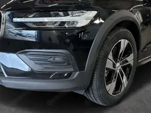 Volvo V60 Cross Country V60 Cross Country B4 D AWD Plus Bild 5