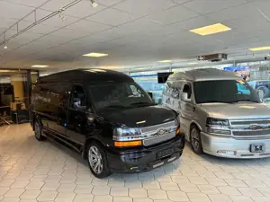 GMC Savana 6,0 V8 Explorer Limited.9 Sitze