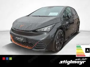 CUPRA Born e-Boost electric 82-kWh+ACC+KAMERA+LED+NAVI+SITZHZ