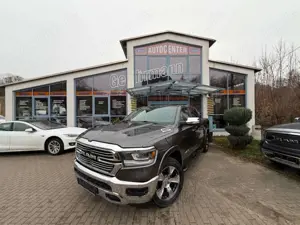 Dodge RAM 1500 5,7 HEMI 4+4 LARAMIE