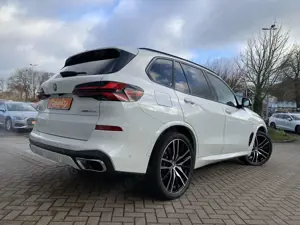 BMW X5 50 e xDrive M Sport AHK+22"+HIFI+Leder+DAB Bild 5