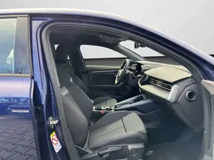 Audi A3 35 TFSI S line S tronic LED NAVI KA Bild 4