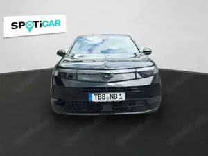 Opel Grandland 1.2 48V Mild-Hybrid GS EU6e KLIMA+ALU+PDC Navi LED Bild 2