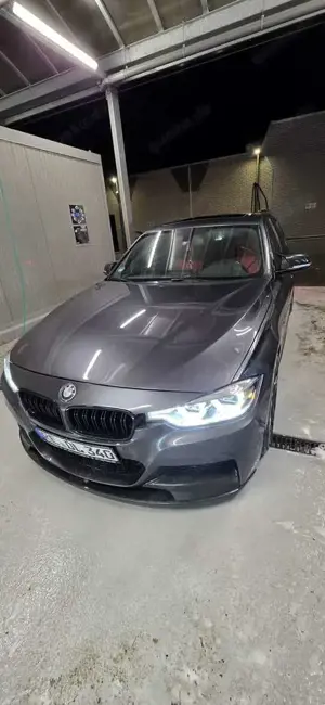 BMW 340 Rot Vollleder / M-Paket / Sportlimousine / TÜV NEU