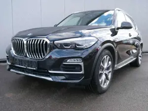 BMW X5 xDrive 45e xLine NAVI/LED/360°/AHK/PANO/H-UP