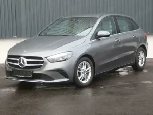 Mercedes-Benz B 180 Aut WIDE LED Navi SHZ Kamera Teilleder AHK