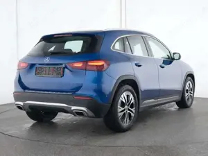 Mercedes-Benz GLA 220 d 4Matic Memory / Navi / Kamera Bild 2