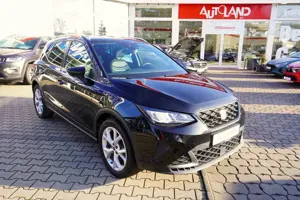 SEAT Arona 1.0 TSI FR VC LED ACC Navi FullLink PDC Bild 4