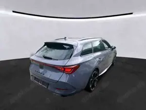 CUPRA Leon ST 1.4 e-Hybrid Pano Rearcam Sitzh ACC LED Bild 3