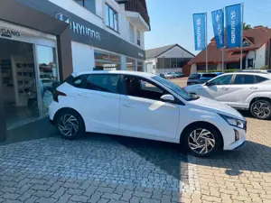 Hyundai i20 1.0 T-GDi M/T Trend + Komfort-Paket Bild 3