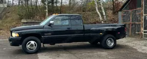 Dodge RAM Ram 3500 cummins 12v