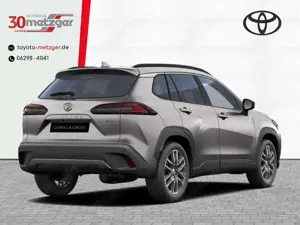 Toyota Corolla Cross 2.0 Hybrid Teamplayer +Kamera +NEUES MODELL Bild 3