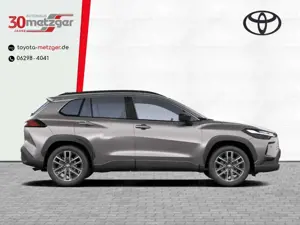 Toyota Corolla Cross 2.0 Hybrid Teamplayer +Kamera +NEUES MODELL Bild 2