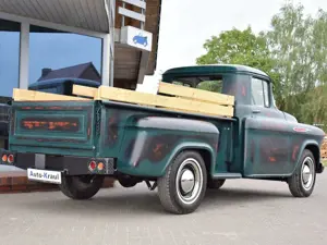 Chevrolet Others Apache 3200 1/2-ton Pick Up 6 - Zylinder Oldtimer Bild 3