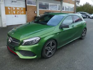 Mercedes-Benz A 250 Sport 4Matic Teilleder Navi LED Einparkhilfe Schal