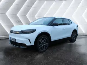 Ford Capri RWD Premium