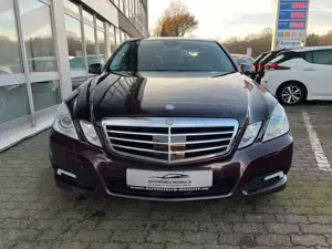 Mercedes-Benz E 250 CDI Avantgarde*BI-XENON*NAVI*ACC*ALU*EURO5 Bild 3