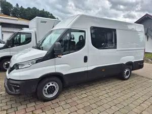 Iveco Others DAILY 35S14 7-Sitzer DOKA Bild 2