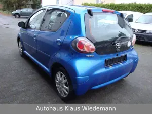 Toyota Others Aygo (X) 1,0-l-VVT-i CoolBlue - 1.Hd./49 TKM Bild 3