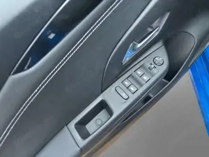 Opel Corsa F Elegance Bild 5